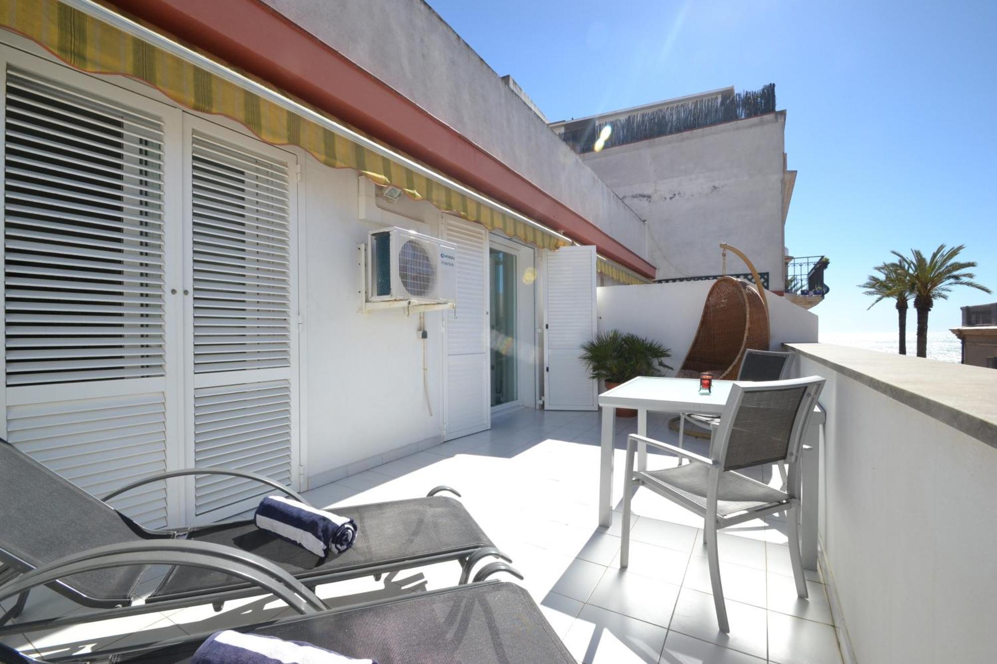 Viva Sitges - Mayo Terrace الغرفة الصورة